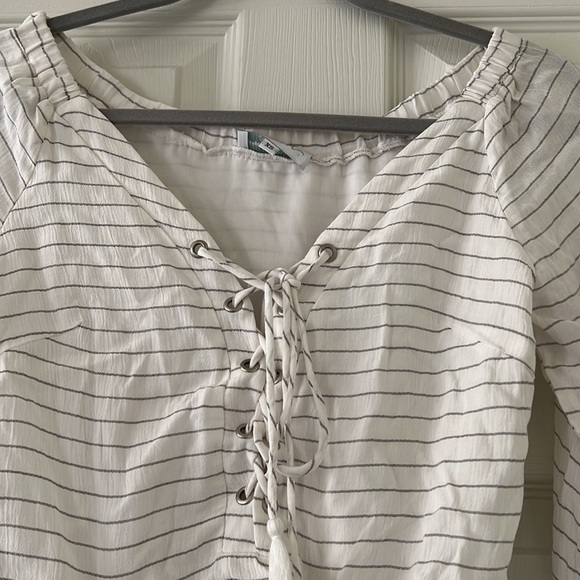 Women’s grey and white striped romper - Picture 6 of 6